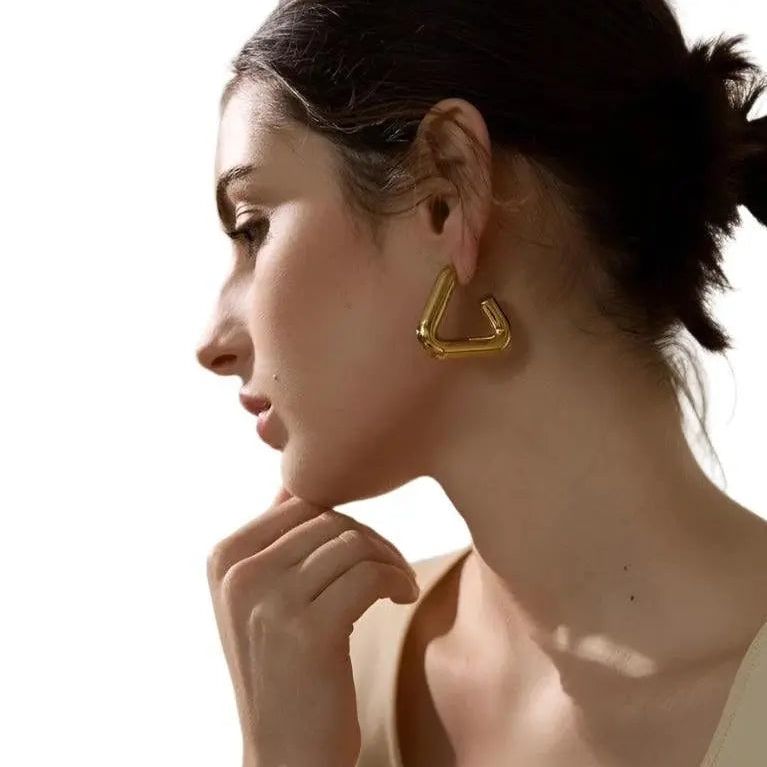 Cait Triangle Hoop Earrings - Kase Study