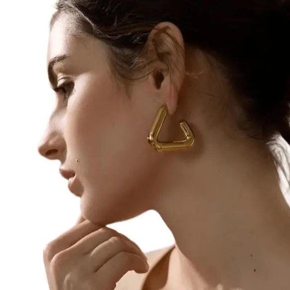 Cait Triangle Hoop Earrings - Kase Study