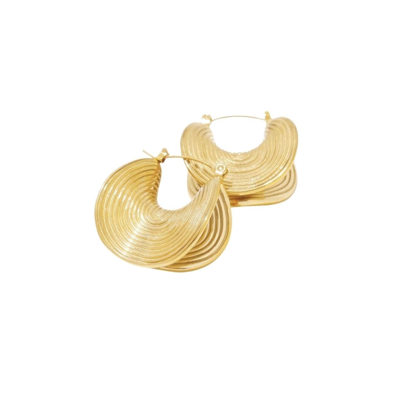 Kylie Wave Earrings - Gold - Kase Study