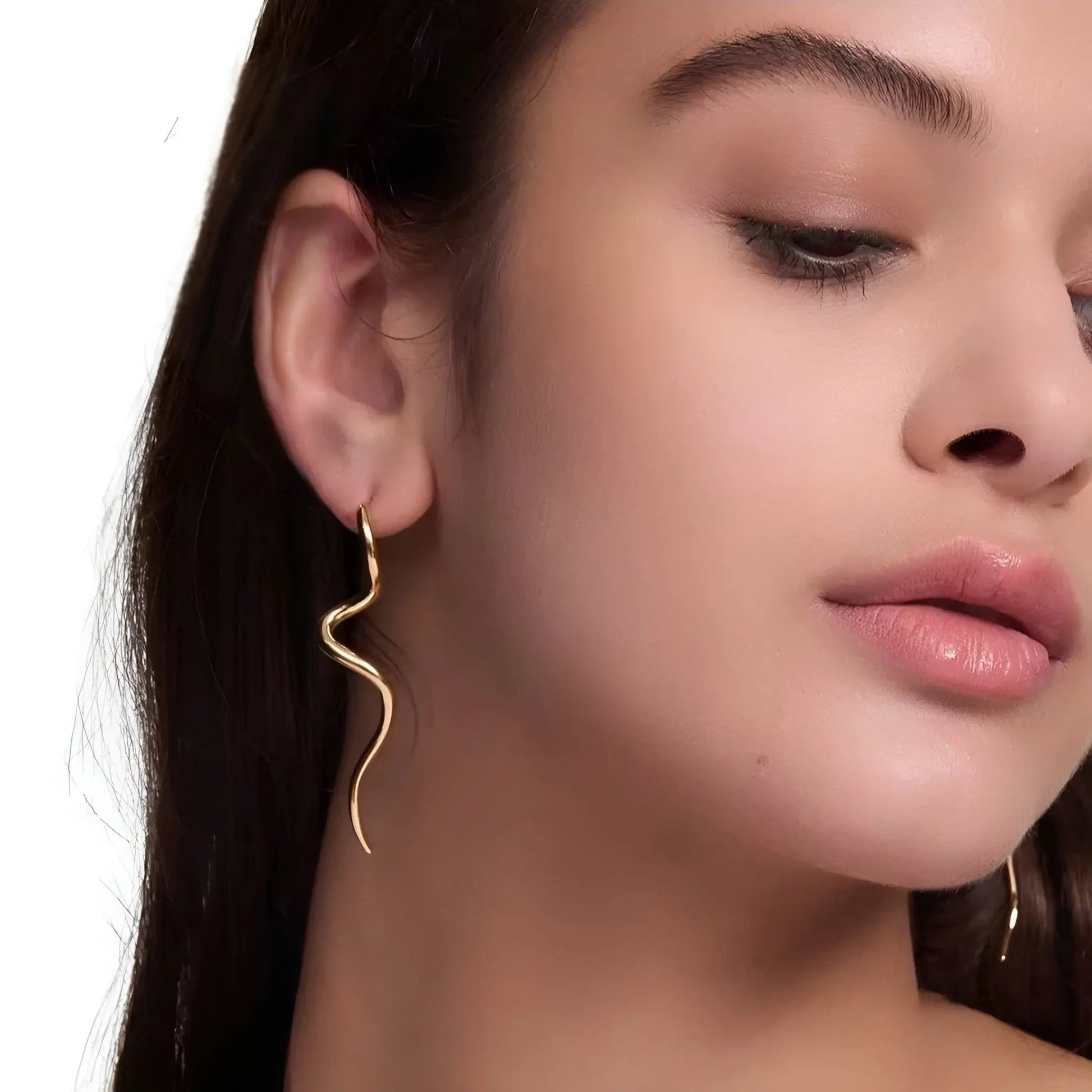 Spiraling Earrings - Kase Study 