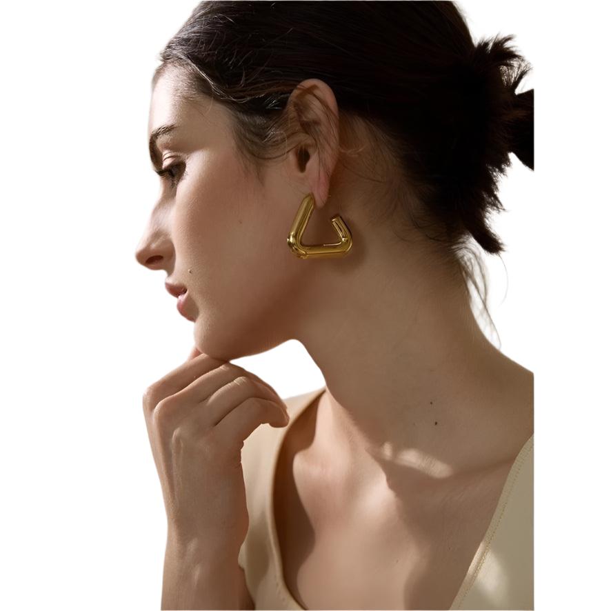 Cait Triangle Hoop Earrings - Kase Study